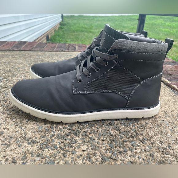 Madden Minton Men's Chukka Gray Lace Up Boot Size 9M - Picture 7 of 11